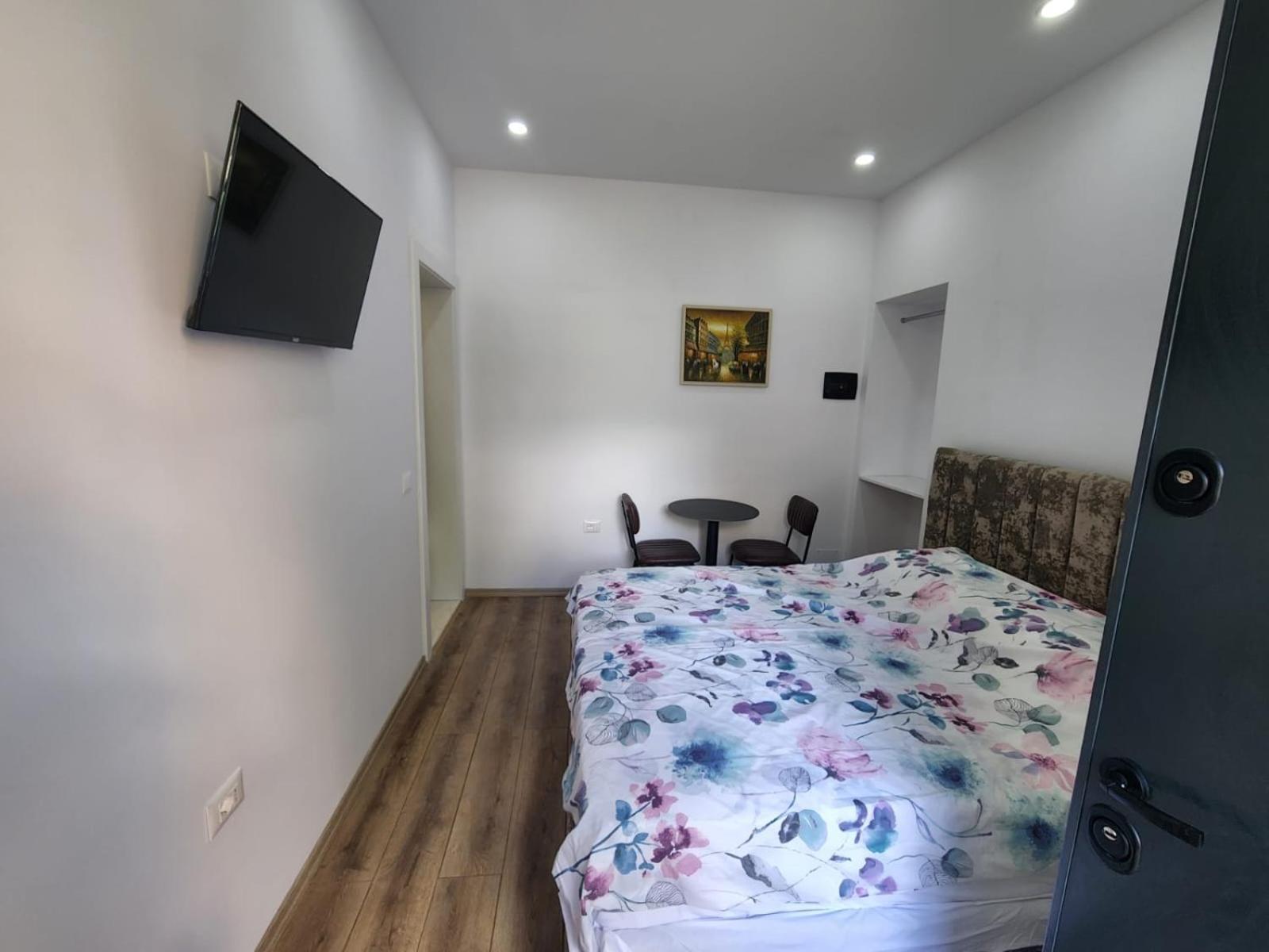 Vila 21 At Blloku Area Tirana Exterior foto