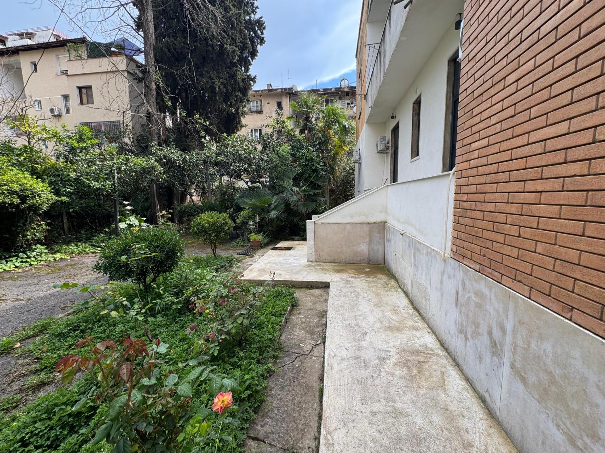 Vila 21 At Blloku Area Tirana Exterior foto